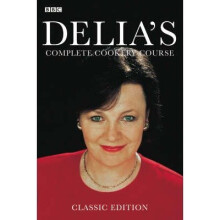 Delia's Complete Cookery Course: V.1-3 in 1v