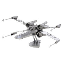 Zestaw modelu 3D X-Wing Metal Earth z Gwiezdnych Wojen — Bez kleju, w zestawie stalowe arkusze łączące (2 arkusze)