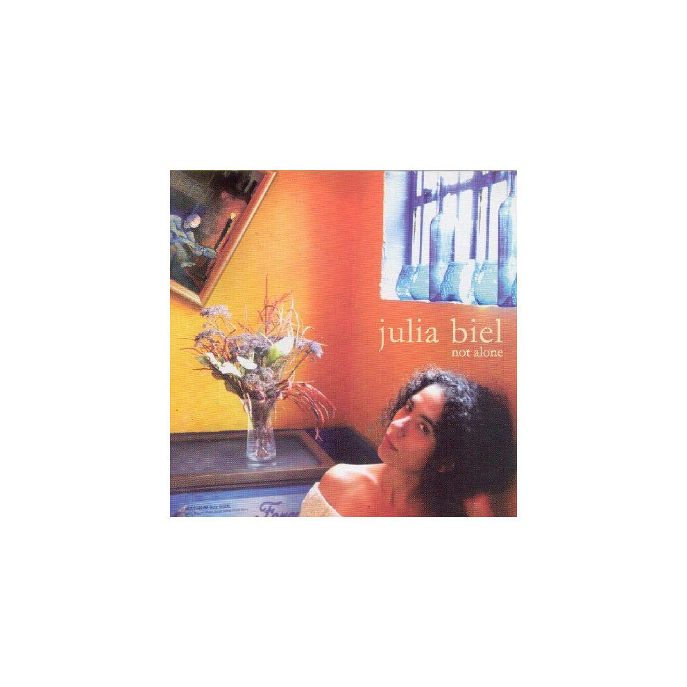 Light Julia Biel - Not Alone [Cd] Size 1