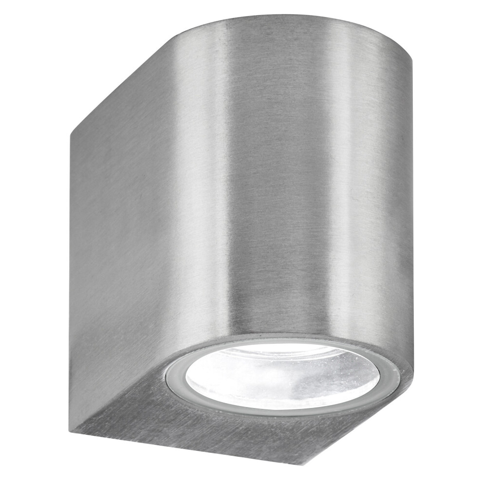 Outdoor & Porch IP44 Wall Light 1 Light Silver