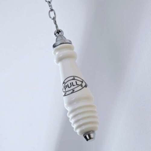 Ceramic Toilet Chain & Pull | Traditional Chain Flush & Handle 2