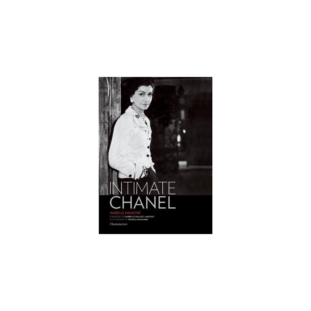 Intimate Chanel
