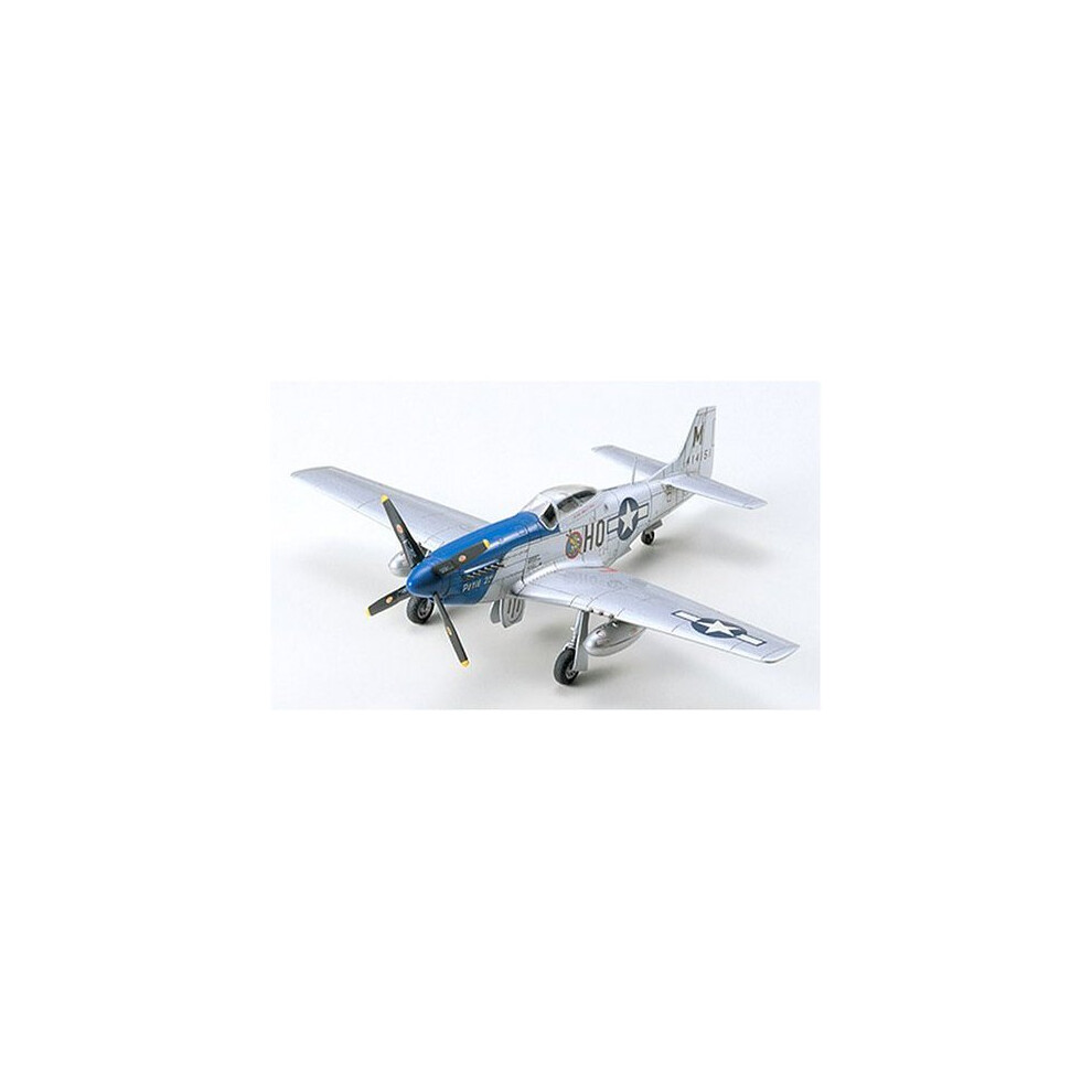 North American P-51D Mustang - 1/72 Aircraft Model Kit - Tamiya 60749