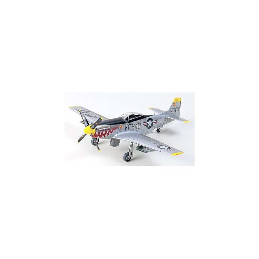 North American F-51D Mustang - 1/72 Aircraft Model Kit - Tamiya 60754