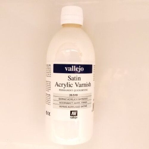 Vallejo Liquid Varnish - Satin 500ml