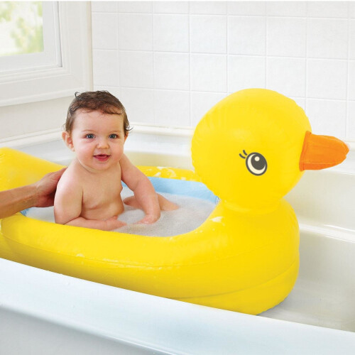 Munchkin Munchkin White Hot Inflatable Duck Tub 2