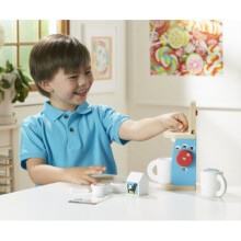 Melissa & Doug Wooden Brew And Serve Coffee Set