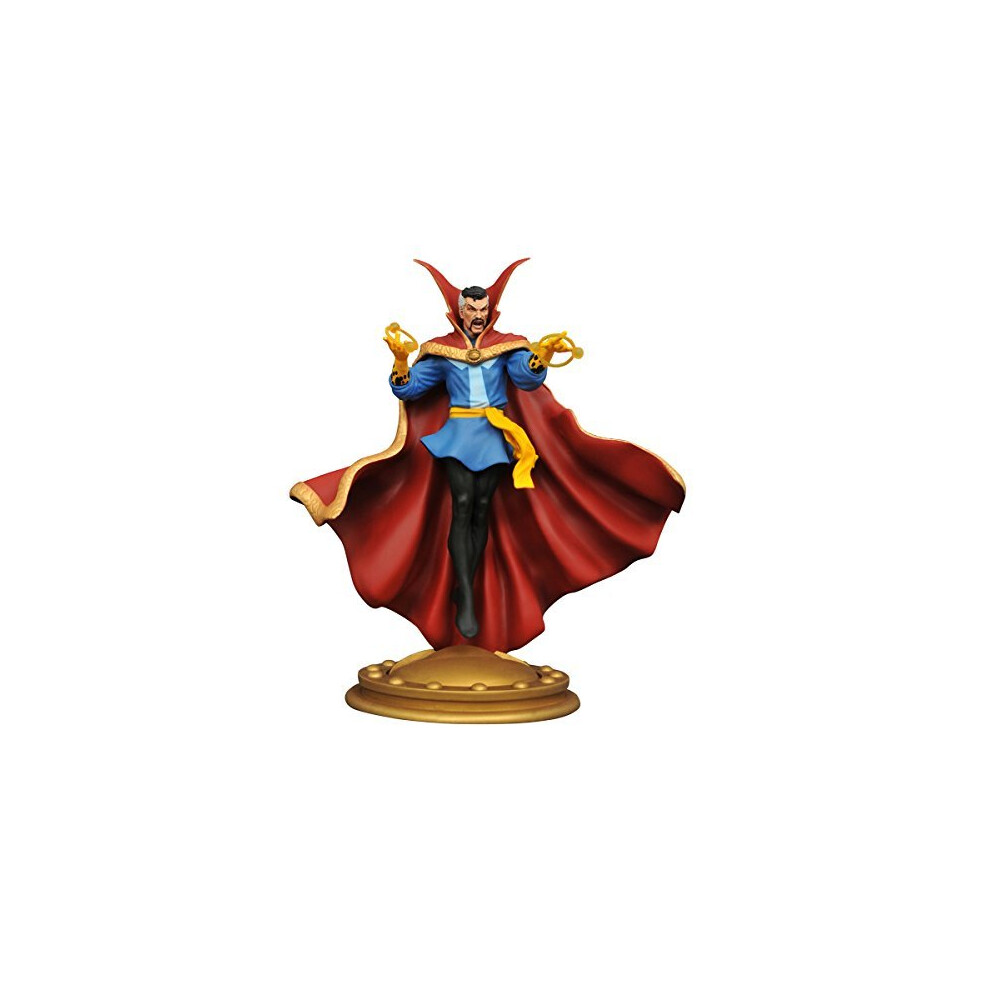 Diamond Select Toys Marvel Gallery Doctor Strange PVC Figure