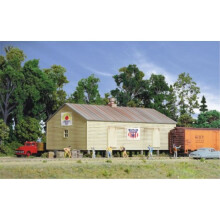 Walthers Cornerstone Series Kit HO HO SCALE COO-OP Storage Shed Gray 8