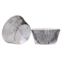 Large Shiny Cupcake Cases, Silver, 40 Pieces