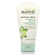 Aveeno Positively Radiant Exfoliating Facial Scrub Kirkastava kasvokuorinta soijauutteella, joka parantaa näkyvästi ihon sävyä ja rakennetta. Ölj