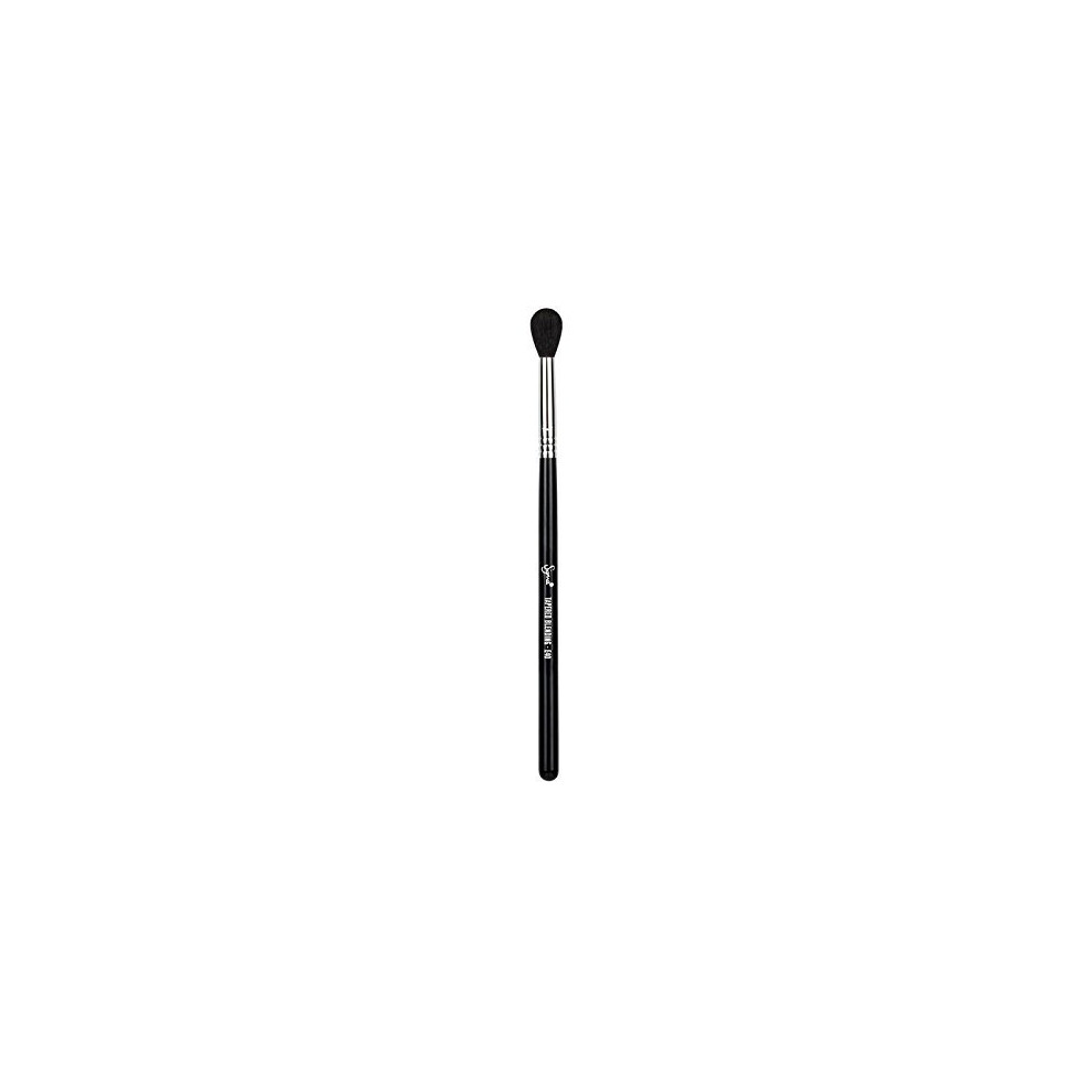 Sigma Beauty Tapered Blending - E40