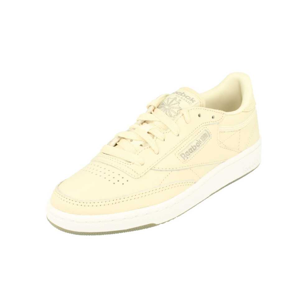 Reebok (4.5) Classic Club C 85 Metals Womens Trainers Sneakers