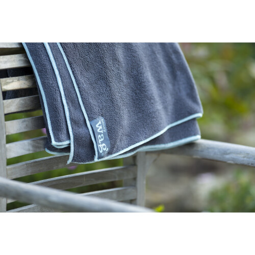 (small) Henry Wag Quick Drying Microfibre Pet Towel 2