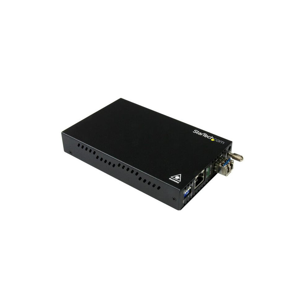 StarTech.com Gigabit Ethernet Copper-to-Fiber Media Converter - SM LC - 10 km