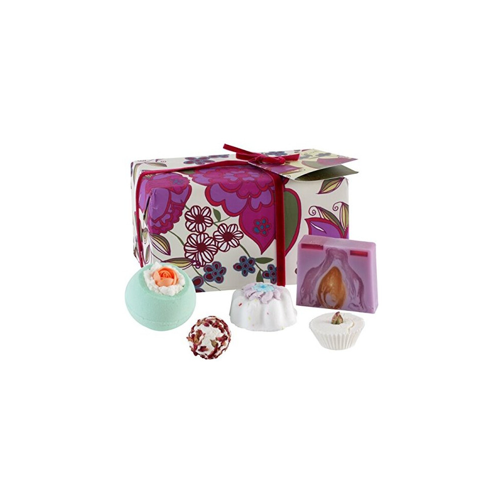 Bomb Cosmetics Vintage Velvet Bath Bomb Gift Set