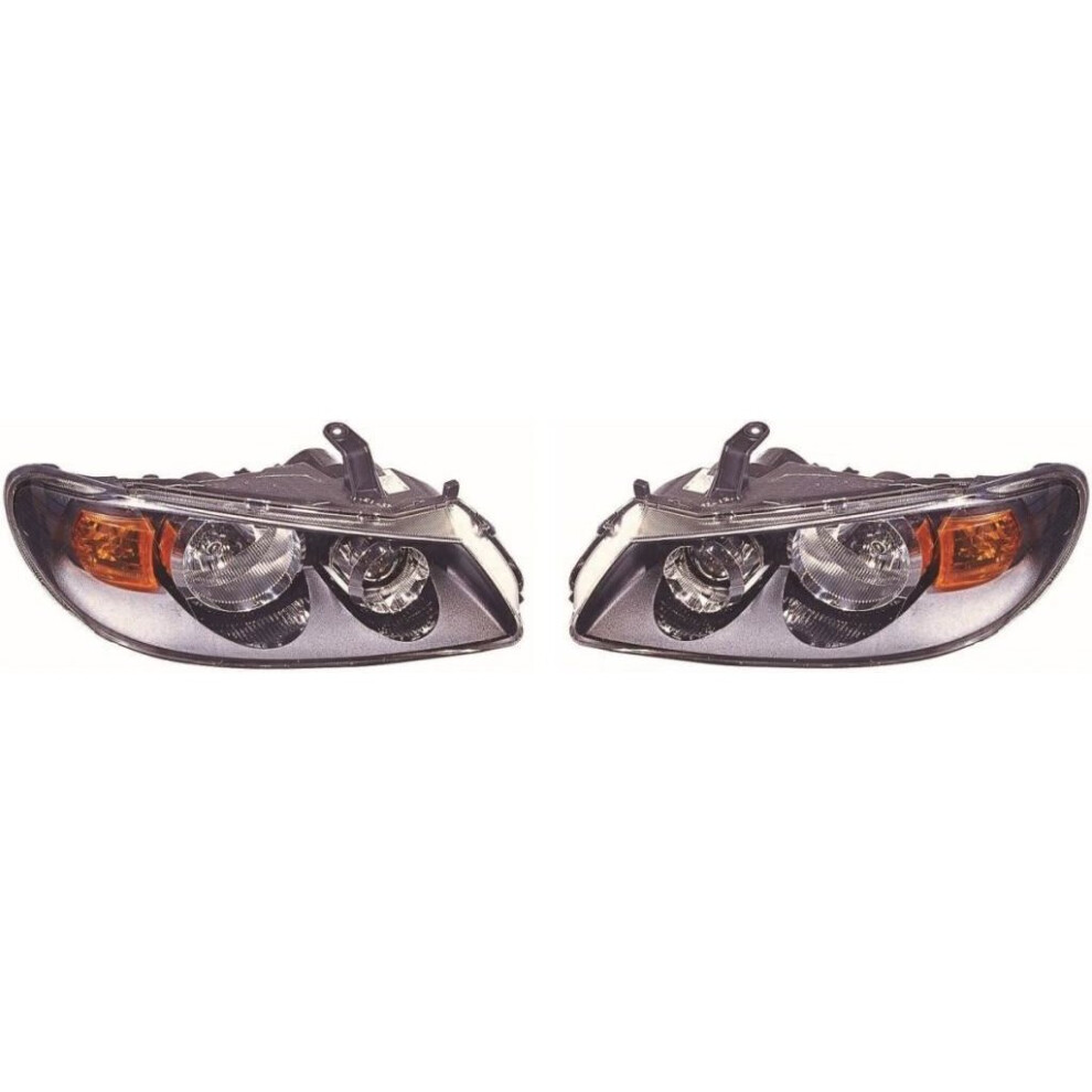 For Nissan Almera N16 Hatchback 2/2003-2006 Black Headlights Headlamps 1 Pair