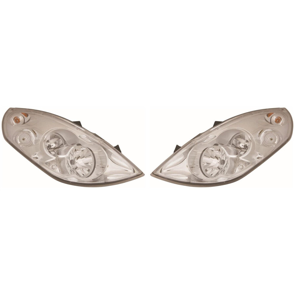 Renault Master Mk3 Van 3/2010-> Halogen Headlights Headlamps 1 Pair O/S & N/S 5057795037754