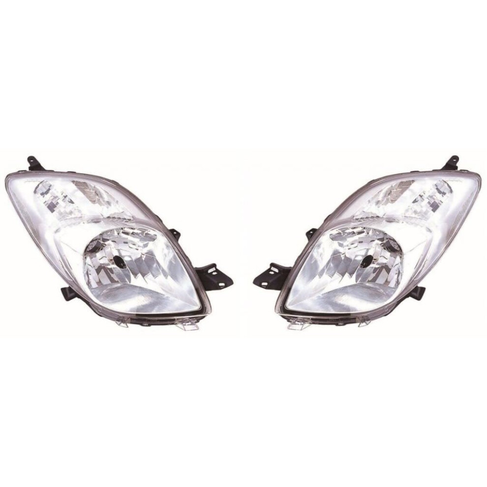 Toyota Yaris Mk2 Hatchback 11/2005-2008 Headlights Headlamps 1 Pair O/S & N/S