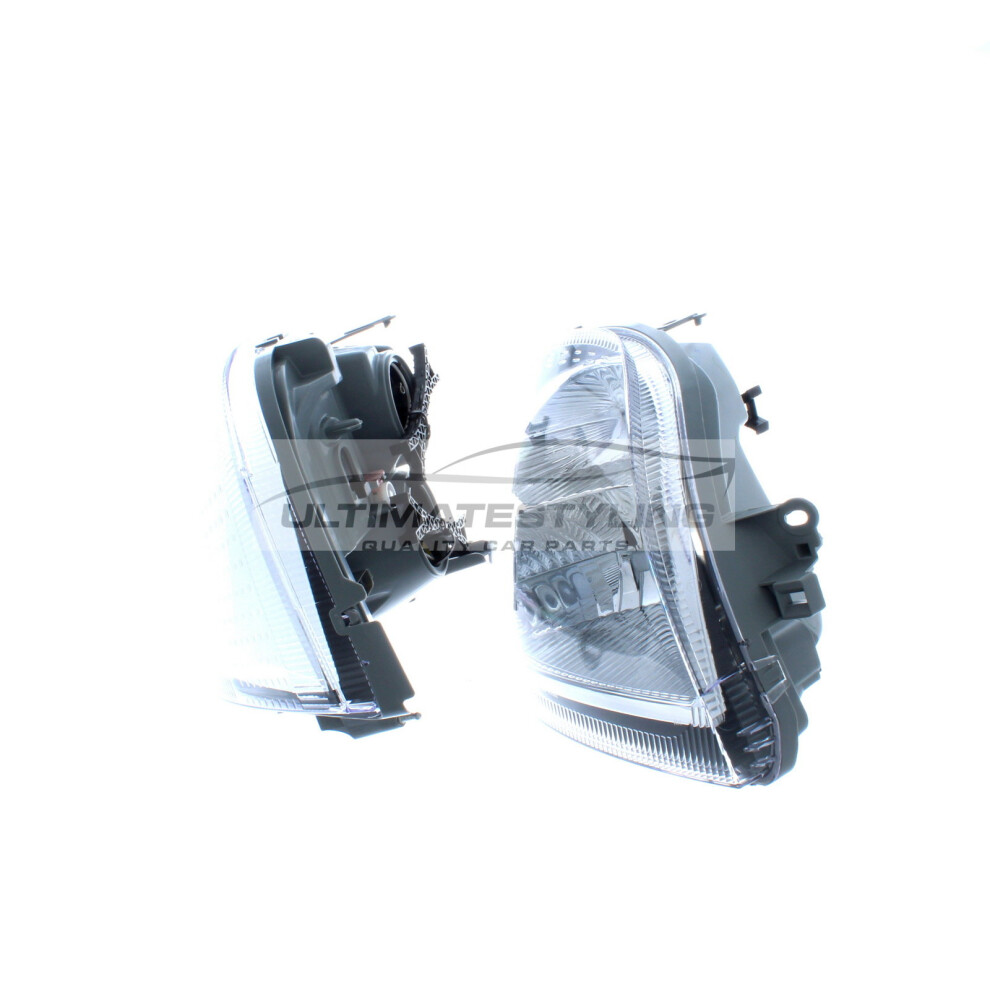 For Nissan Interstar Van 2003-2011 Headlights Headlamps Drivers & Passenger Side 5057795046466