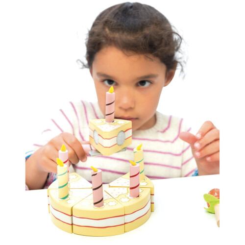 Honeybake Vanilla Birthday Cake 1