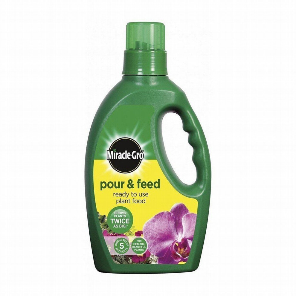 Miracle-Gro - Pour & Feed Plant Food - 1 Litre