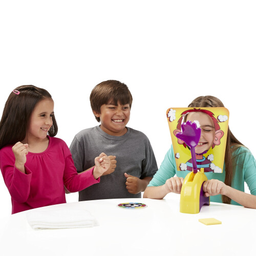 Hasbro Hasbro Pie Face exciting and fun-filled  Game 2
