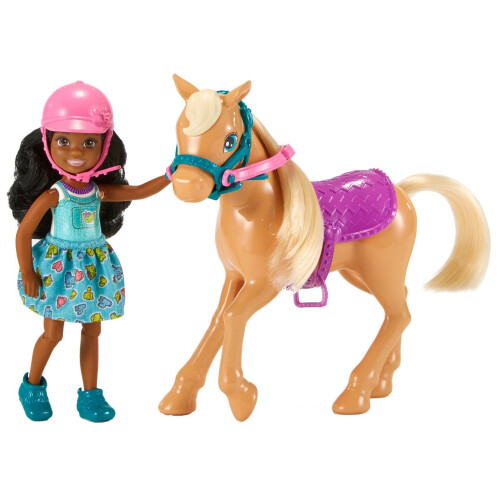 Chelsea doll best sale with horse