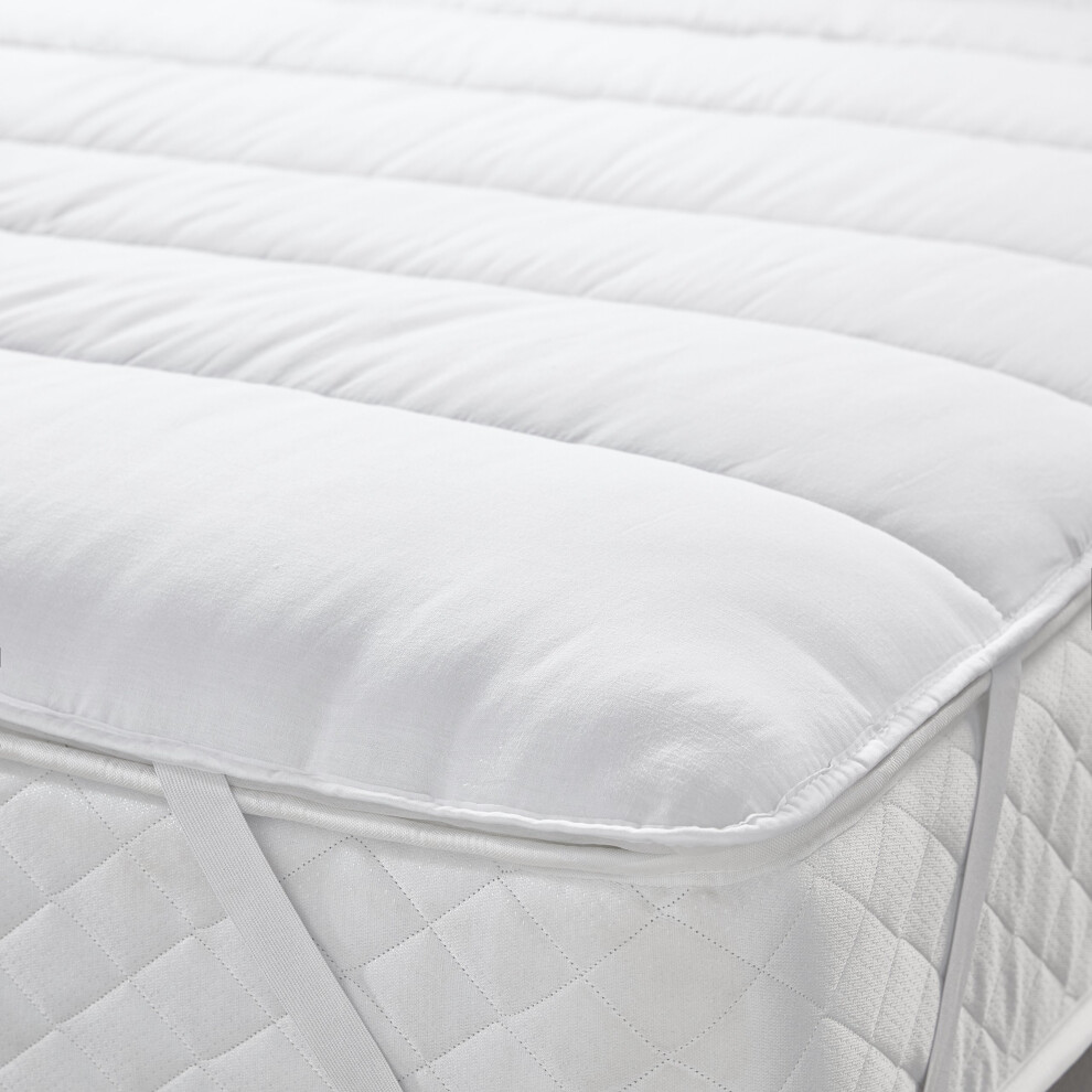 Silentnight Deep Sleep Mattress Topper, White, Single