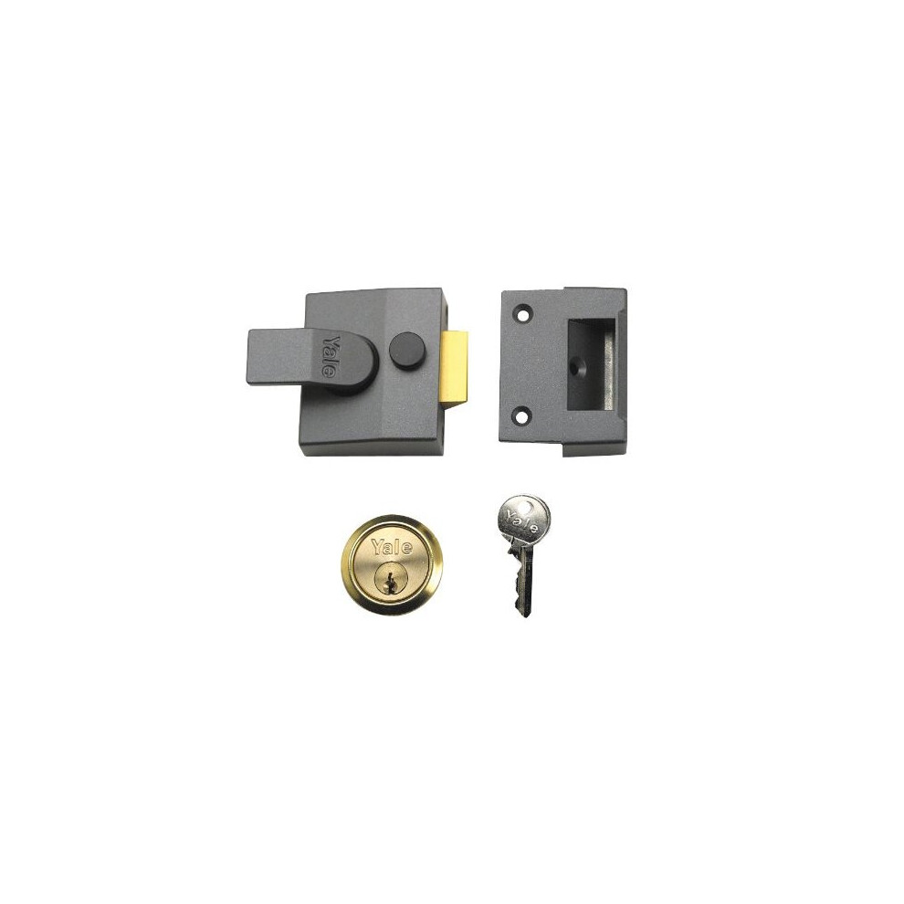 Yale Locks 85 Deadlocking Nightlatch DMG Finish Brass Cylinder 40 mm Backset Boxed