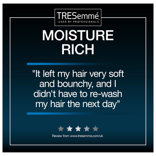 TRESemmé TRESemmé Moisture Rich Luxurious Moisture Shampoo 900ml 1