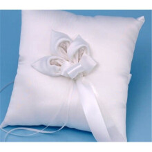 Ivy Lane Design A01075RP/WHT Calla Lily Ring Pillow - White