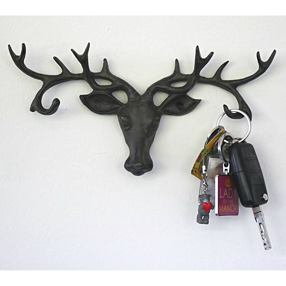HomezoneÂ® Vintage Brown Cast Iron Highland Stag's Head With 6