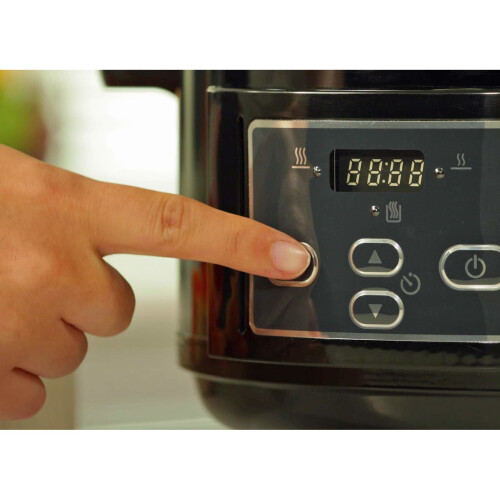 CrockPot Lift & Serve Digital Slow Cooker with Hinged Lid and