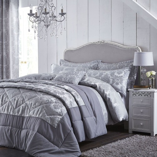 Catherine Lansfield Catherine Lansfield Damask Jacquard Double Duvet Set Silver