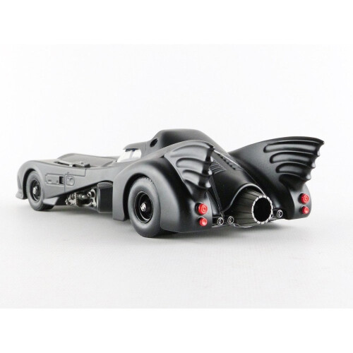 Jada Jada 1:24 1989 Batmobile w/Batman Figure - JA98260 2