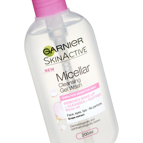Garnier Garnier Micellar Gel Face Wash Sensitive Skin 200ml 1