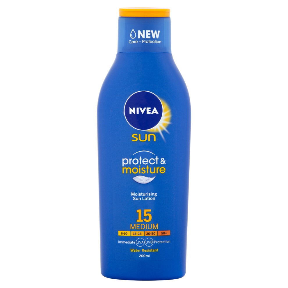 Nivea Sun Sun Tan Moisturising Lotion 200ml SPF15 Water Resistant