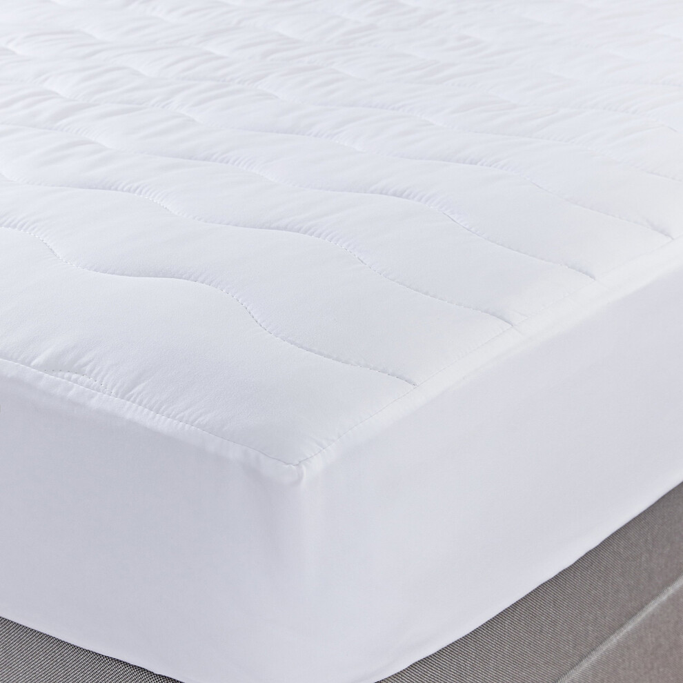 Silentnight Soft as Silk Mattress Protector - King