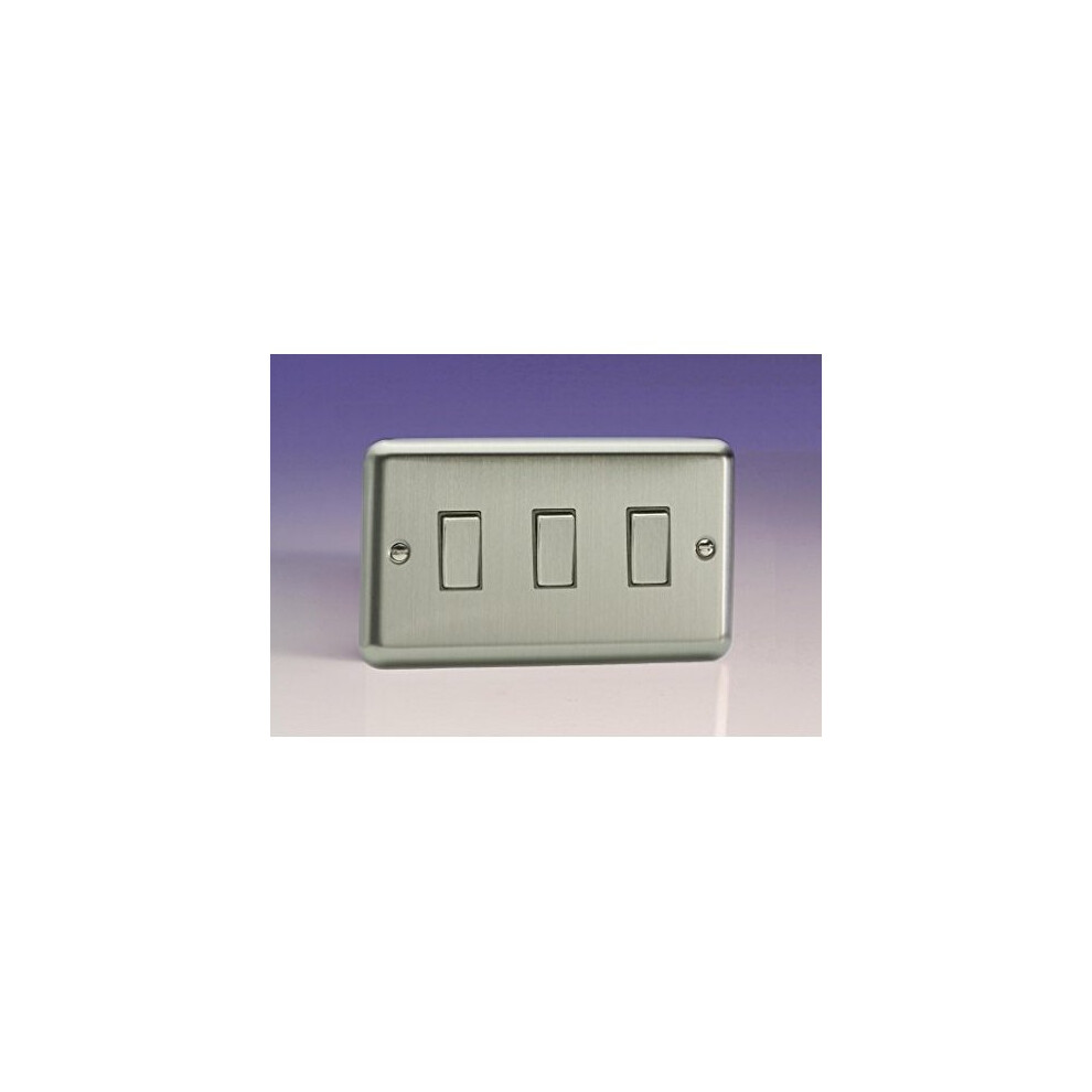 Varilight 3-Gang 10A 1- Or 2-Way Rocker Light Switch (Twin Plate) With Metal Rockers Matt Chrome Xs93d 5021575831559
