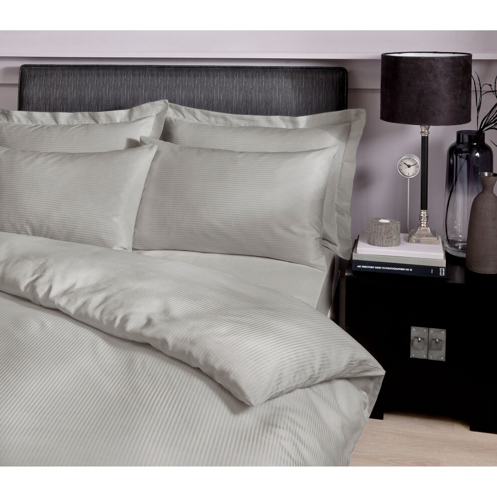 Catherine Lansfield Satin Stripe 300 Thread Count Double Duvet Set Grey