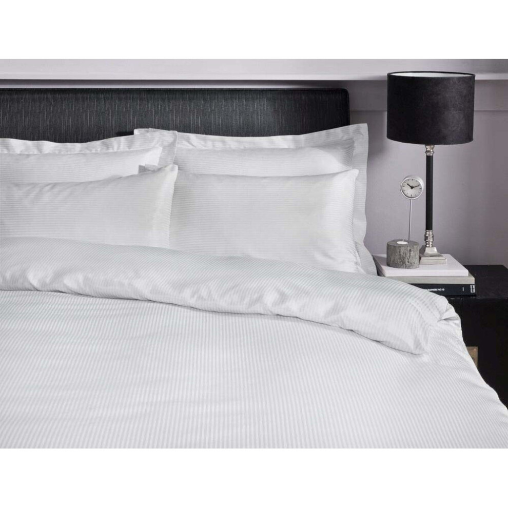 Catherine Lansfield Satin Stripe 300 Thread Count Super King Fitted Sheet White