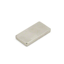 Magnet ExpertÂ® 40 x 20 x 5mm thick Ultra High Performance N52 Grade Neodymium Magnet - 15.1kg Pull ( Pack of 1 )