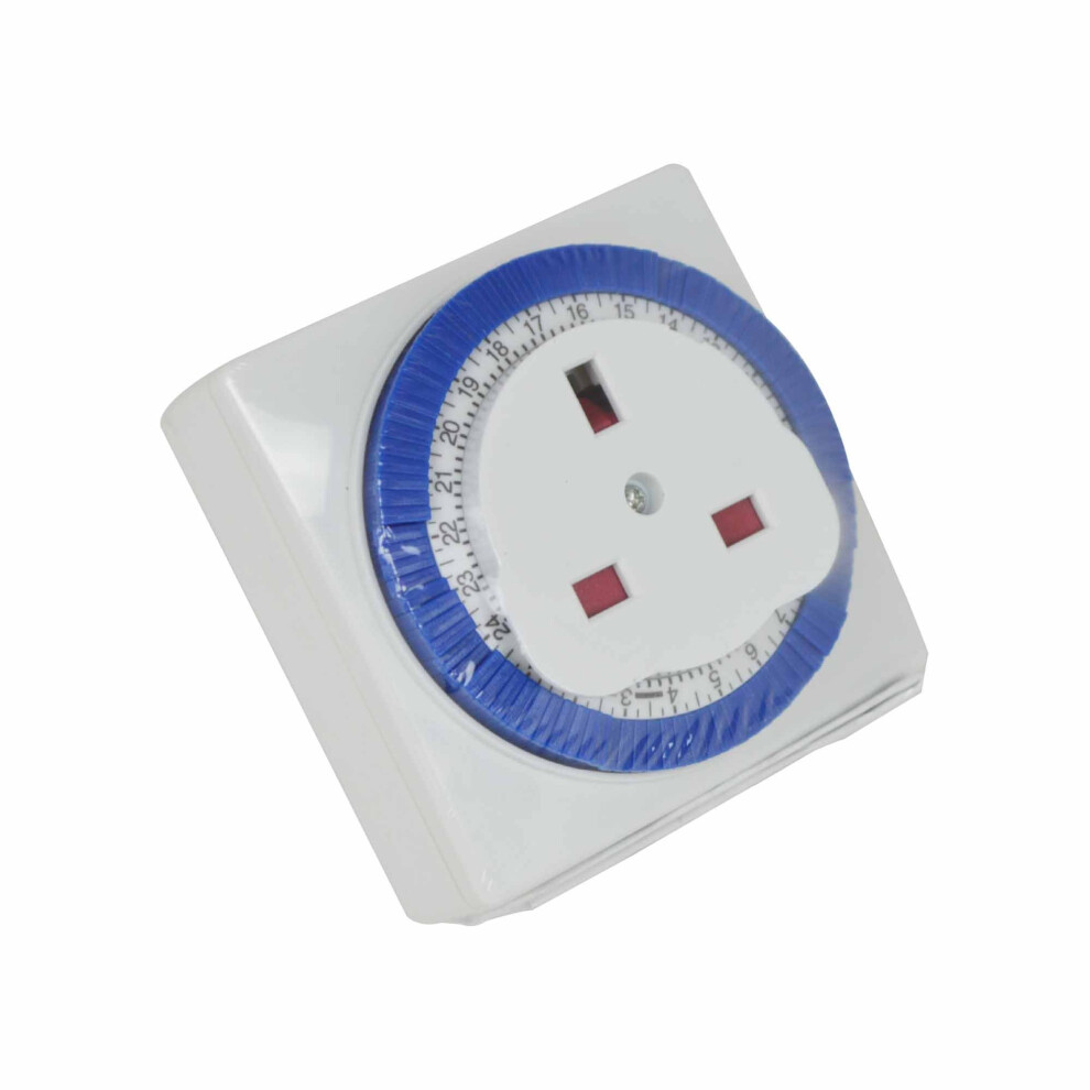 Status 24 Hour Segment Square Timer Switch