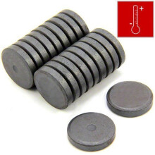 Magnet ExpertÂ® 25mm dia x 5mm thick Y10 Ferrite Magnet - 0.6kg Pull ( Pack of 20 )