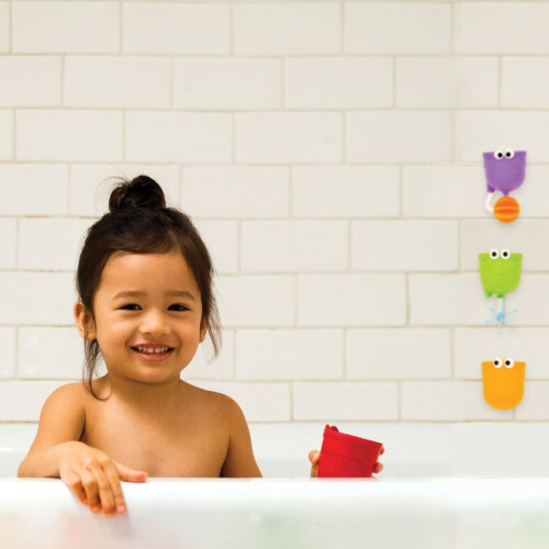 Munchkin Munchkin Falls Bath Toy with Suction Cups, Multi-Coloured 1