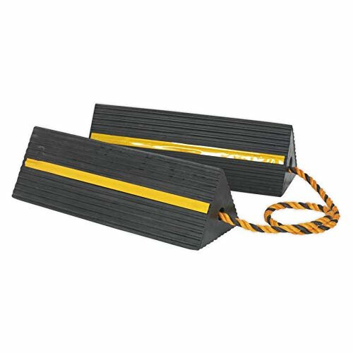 Sealey Heavy-Duty Rubber Wheel Chocks - Pair 2