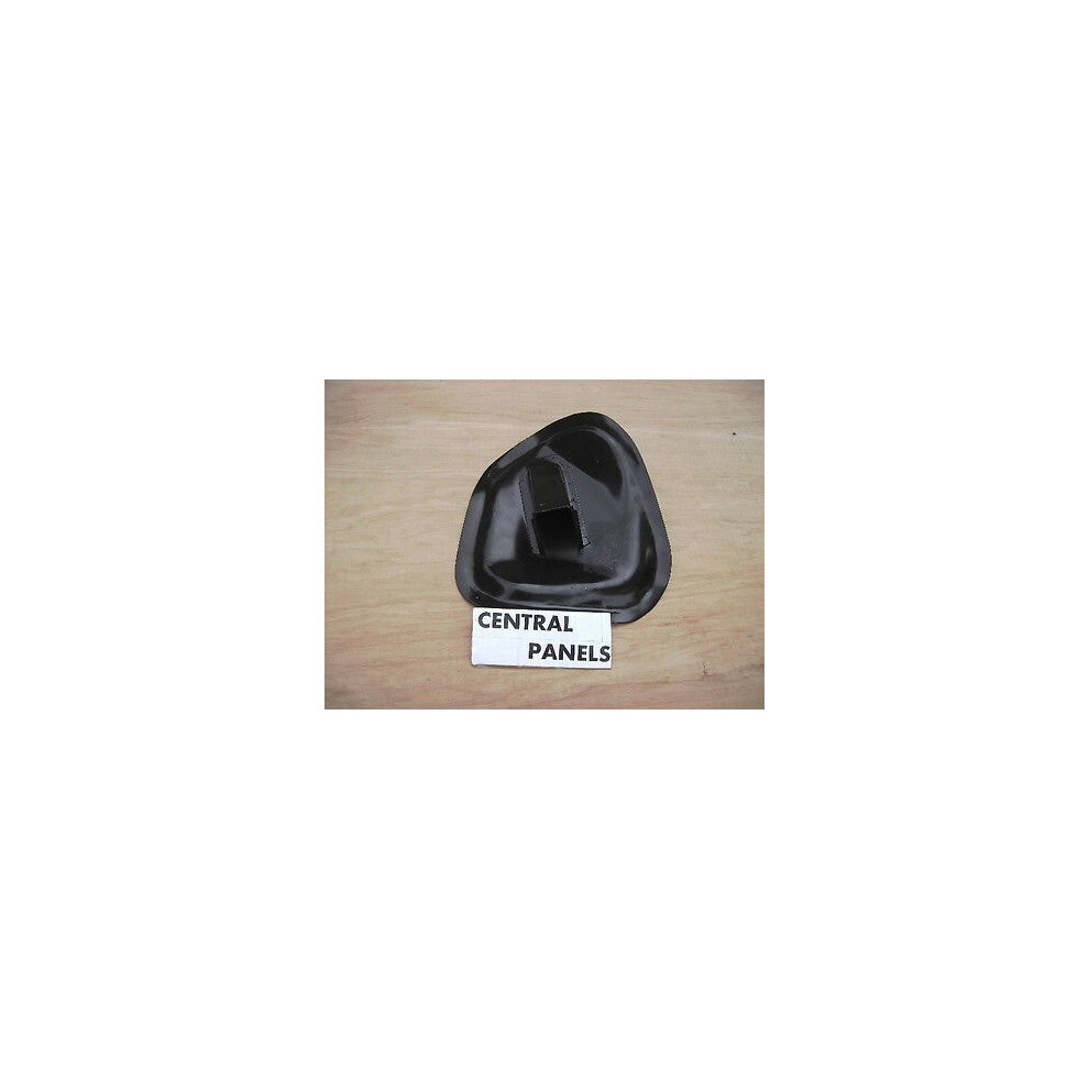 Ford Transit Mk1 Mk2 1965 To 1985 Front Suspension Top Plate Left Passenger 6490164208987