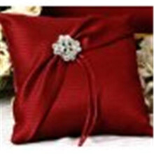 Ivy Lane Design A01100RP/CLA Garbo-Pillow - Claret Claret