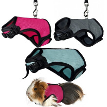 Guinzaglio per animali regolabile imbracatura per gatti e cani e gilet in rete morbida per passeggiate.